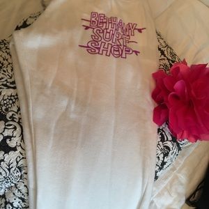 Bethany Surf Shop-Cropped Sweatpants